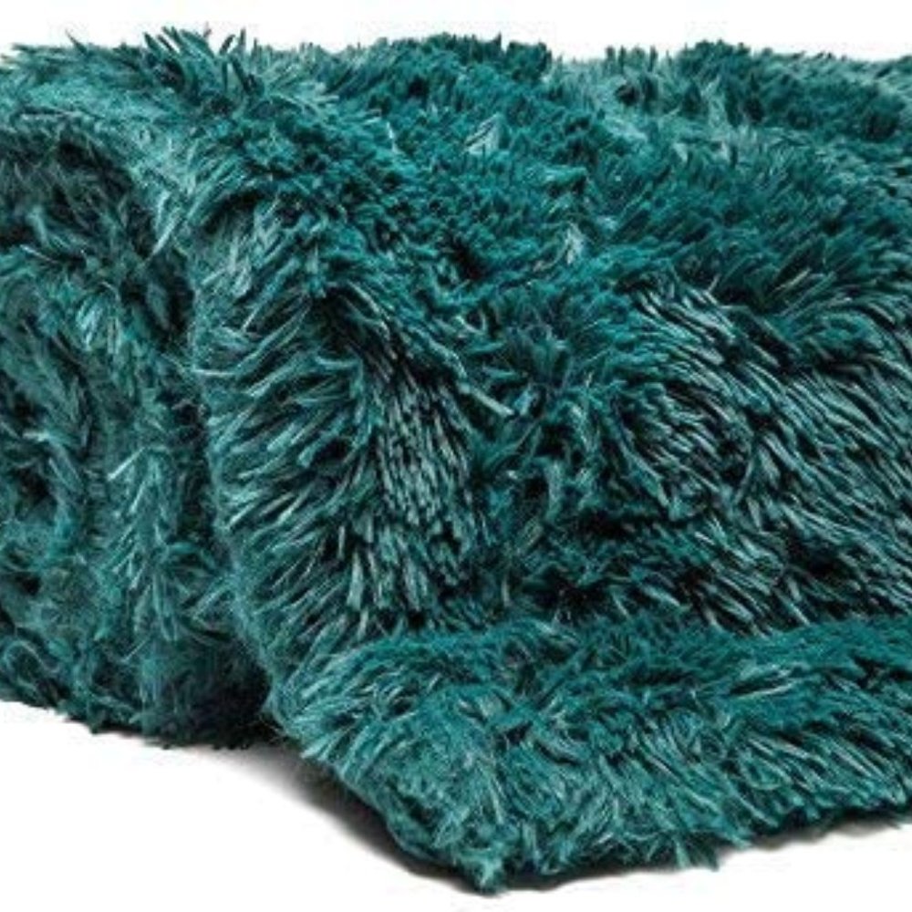 New Shaggy Faux Fur Throw Blanket - Picture 3 of 7